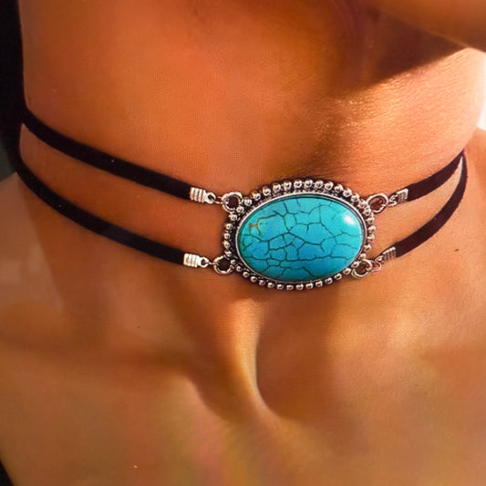 Western Cowgirl Turquoise Stone Choker Necklace With Adjustable Black Cord