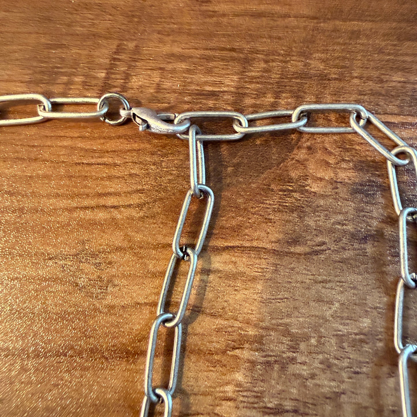 Handcrafted Boho Faux Light Pink Stone Animal Claw Necklace On Silver Chain 29 Inches