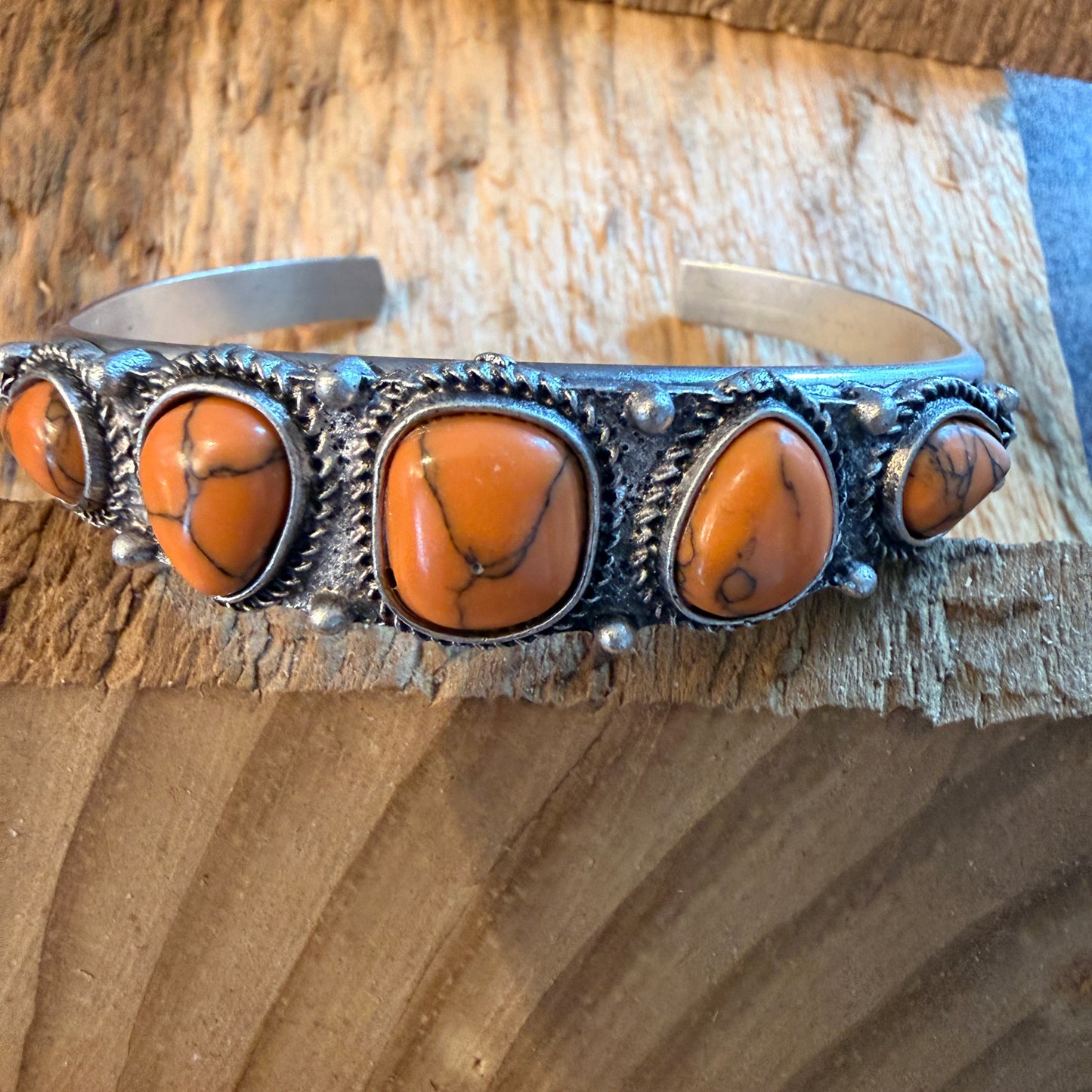 Navajo Style Orange Turquoise Stone Silver Metal Bangle Bracelet