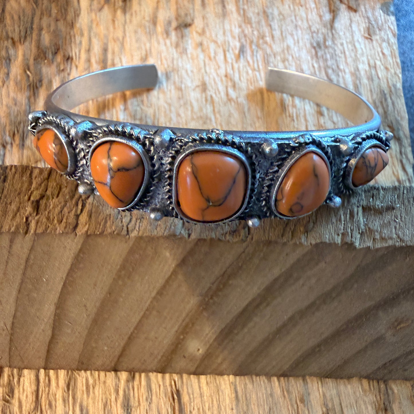 Navajo Style Orange Turquoise Stone Silver Metal Bangle Bracelet