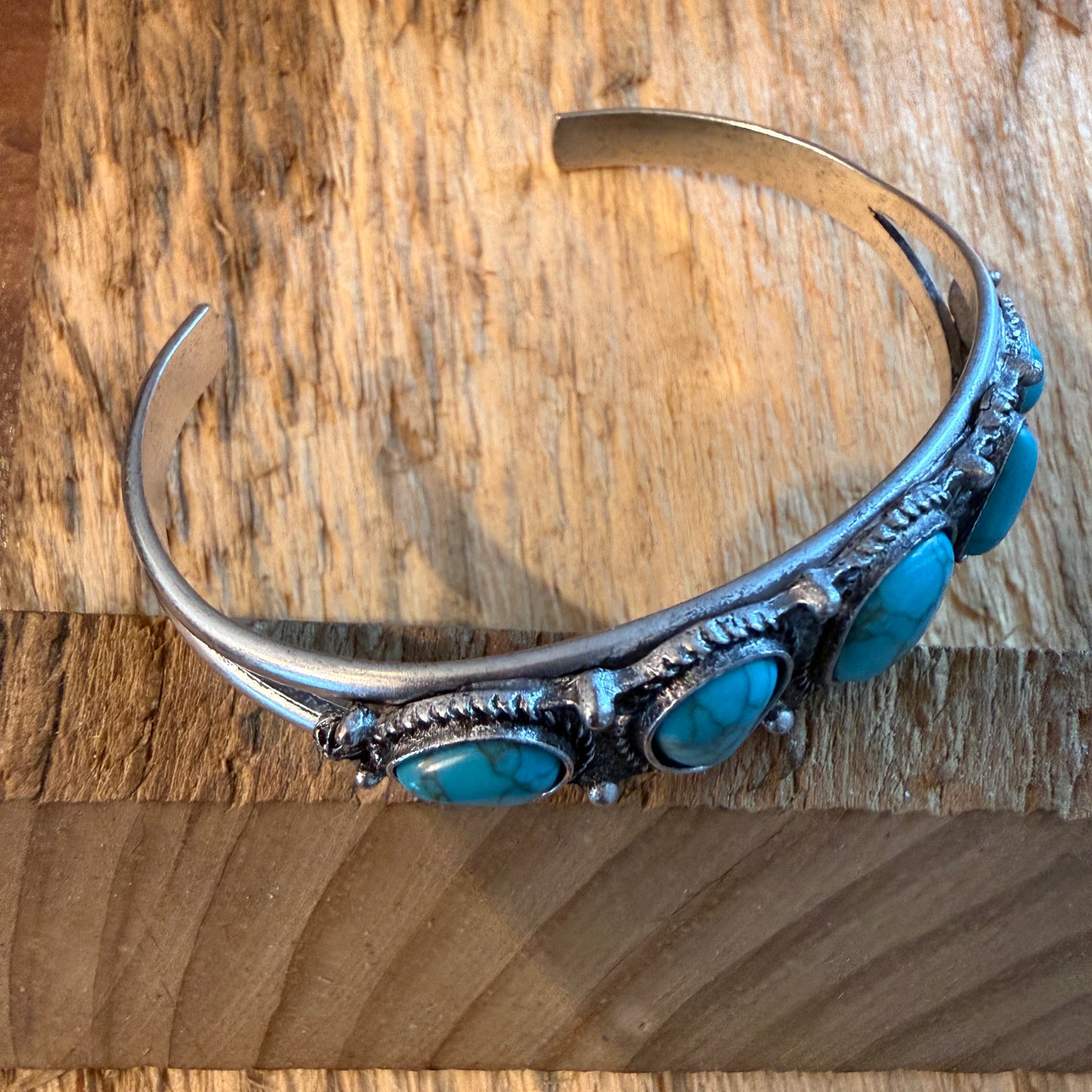 Navajo Style Silver Metal Bangle With Blue Turquoise Stone