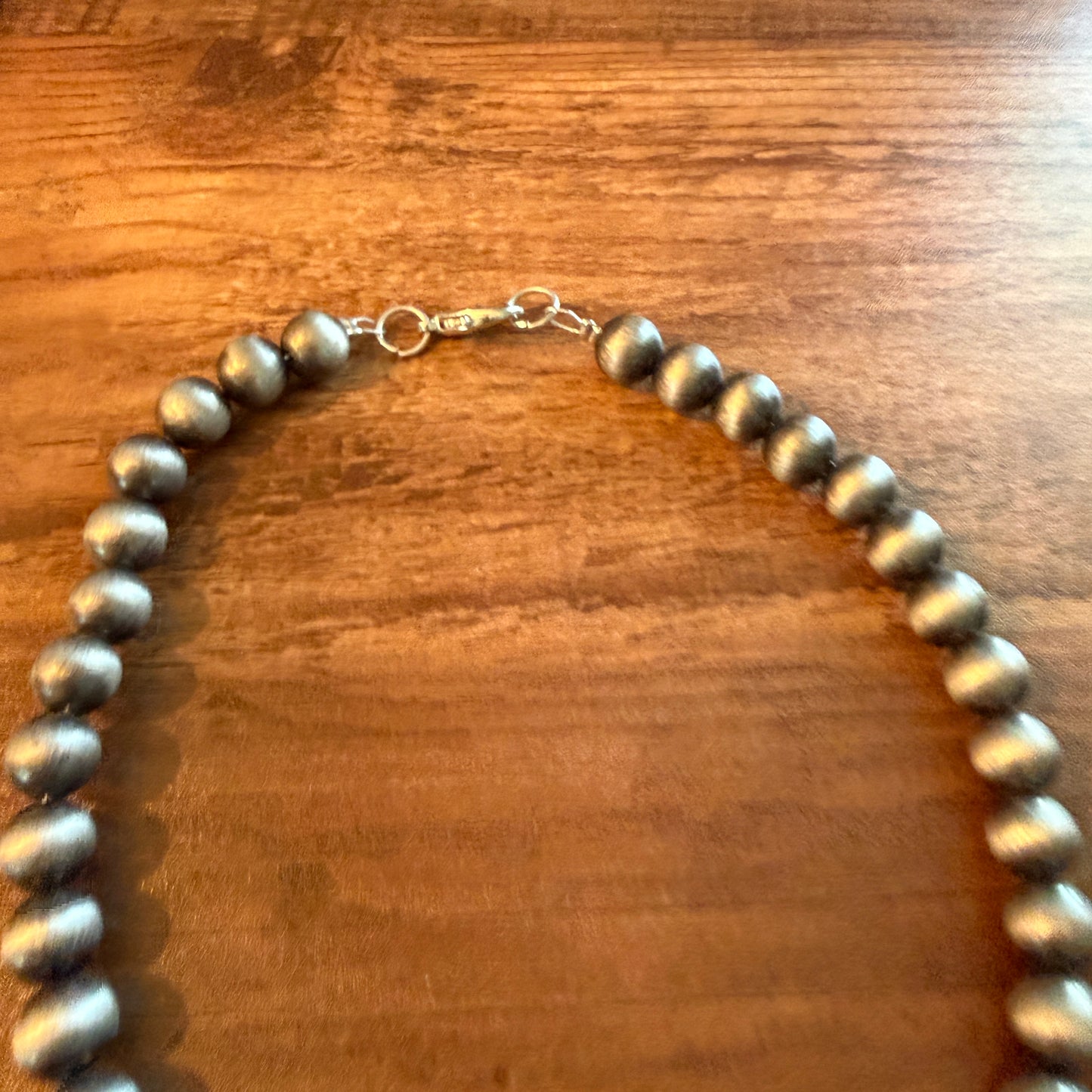 Navajo Style Faux Silver Pearl Bead Choker Necklace 15 Inch 10mm Jewelry