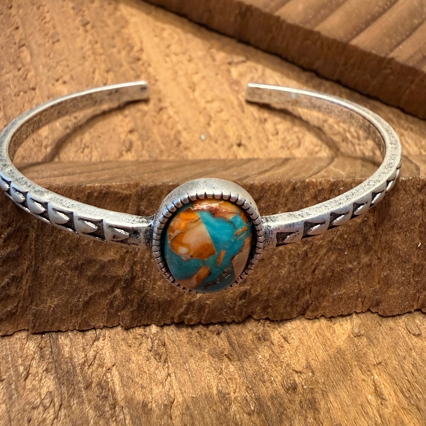 Navajo Style Southwestern Turquoise Stone Mixed Metals Bangle Bracelet