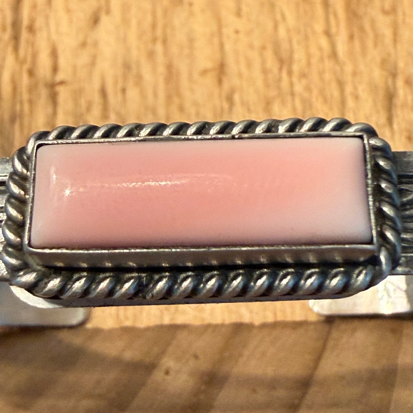 Rick Enriquez Signed Navajo Style Pink Conch Gemstone Sterling Silver Cuff Bangle