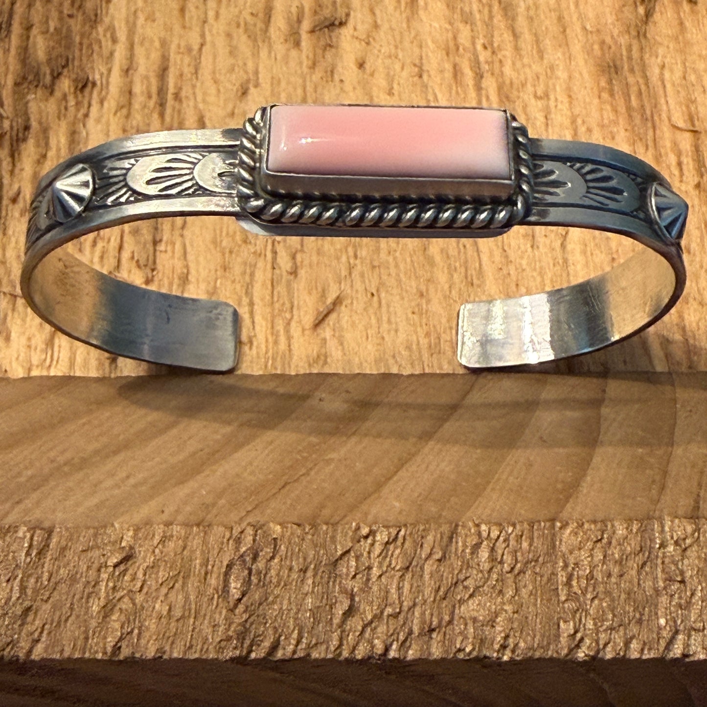 Rick Enriquez Signed Navajo Style Pink Conch Gemstone Sterling Silver Cuff Bangle
