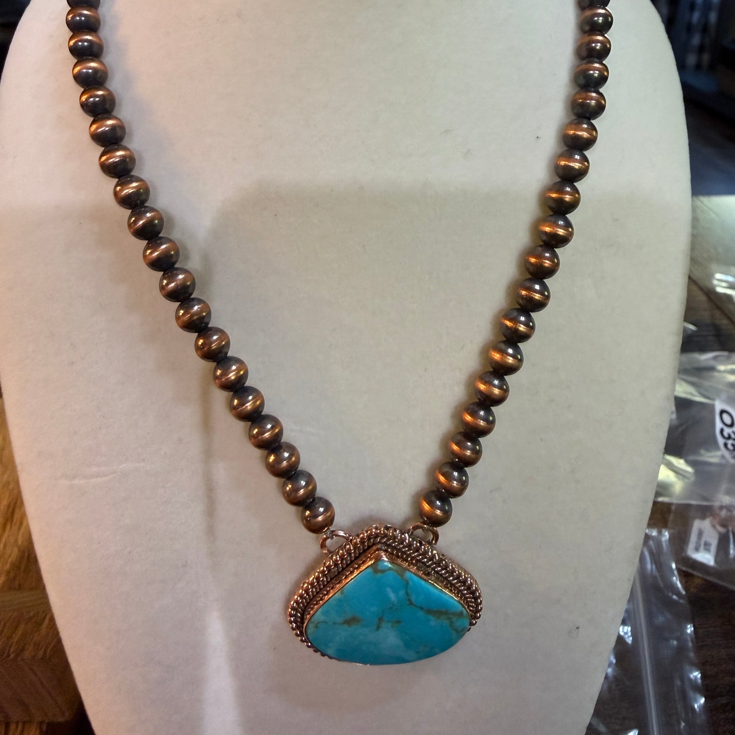 Kingman Turquoise Gemstone Genuine Copper Pearl Bead Necklace 18 Inch