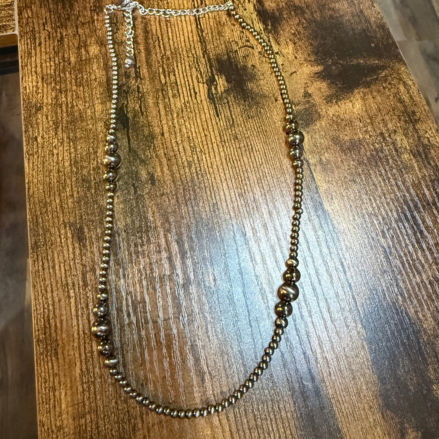 Navajo Style Western Silver Tone Bead Necklace With Clustered Polish Beads 22 To 27 Inch
