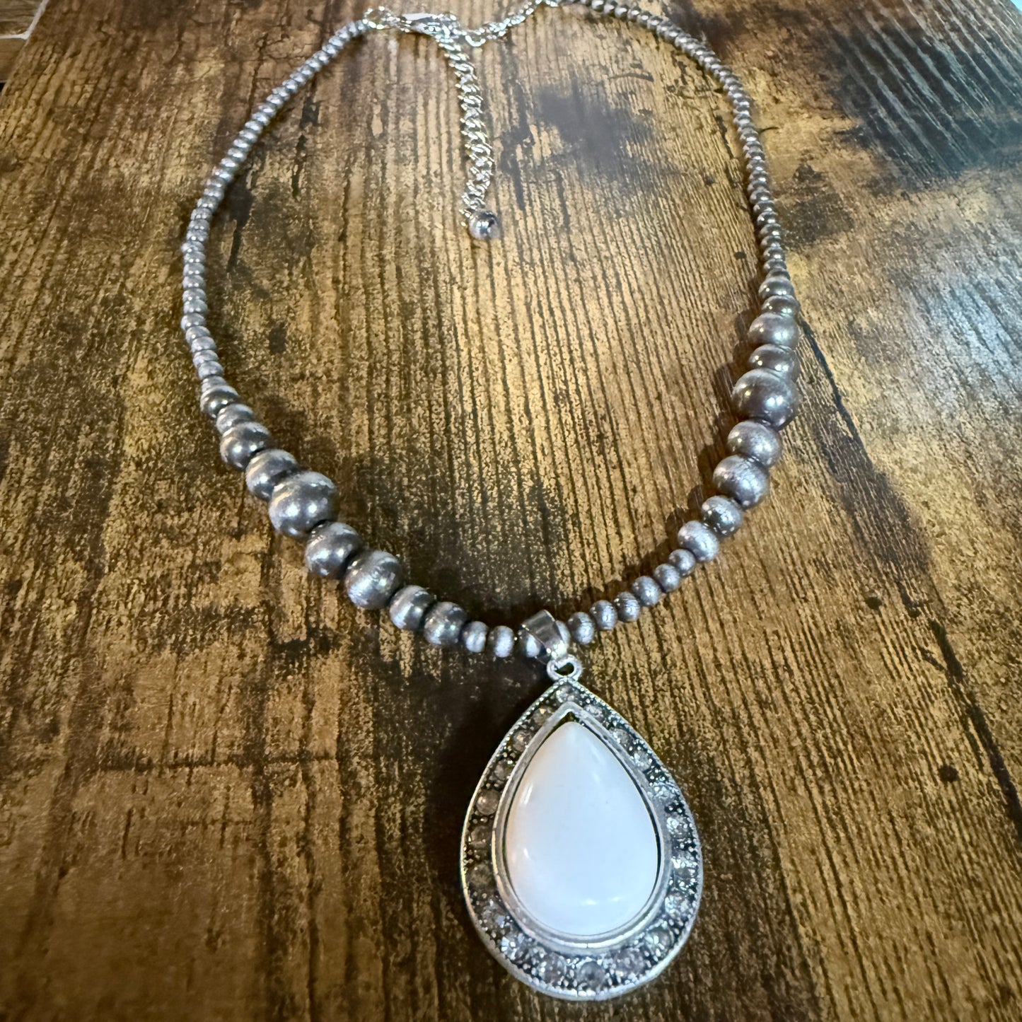 Handcrafted Navajo Style Crystal White Turquoise Necklace 16 to 21 Inches Extender
