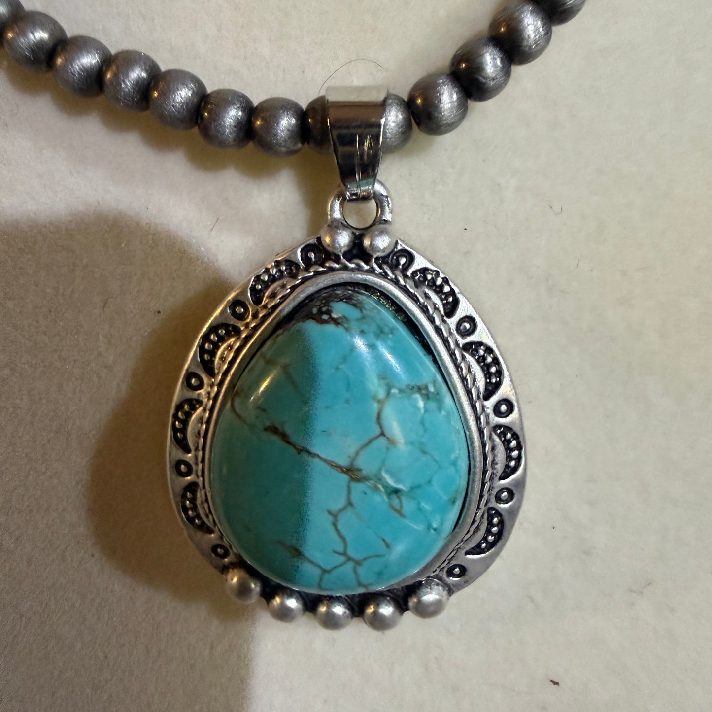 Navajo Style Turquoise Pendant Necklace 4mm Bead Silver Tone Chain