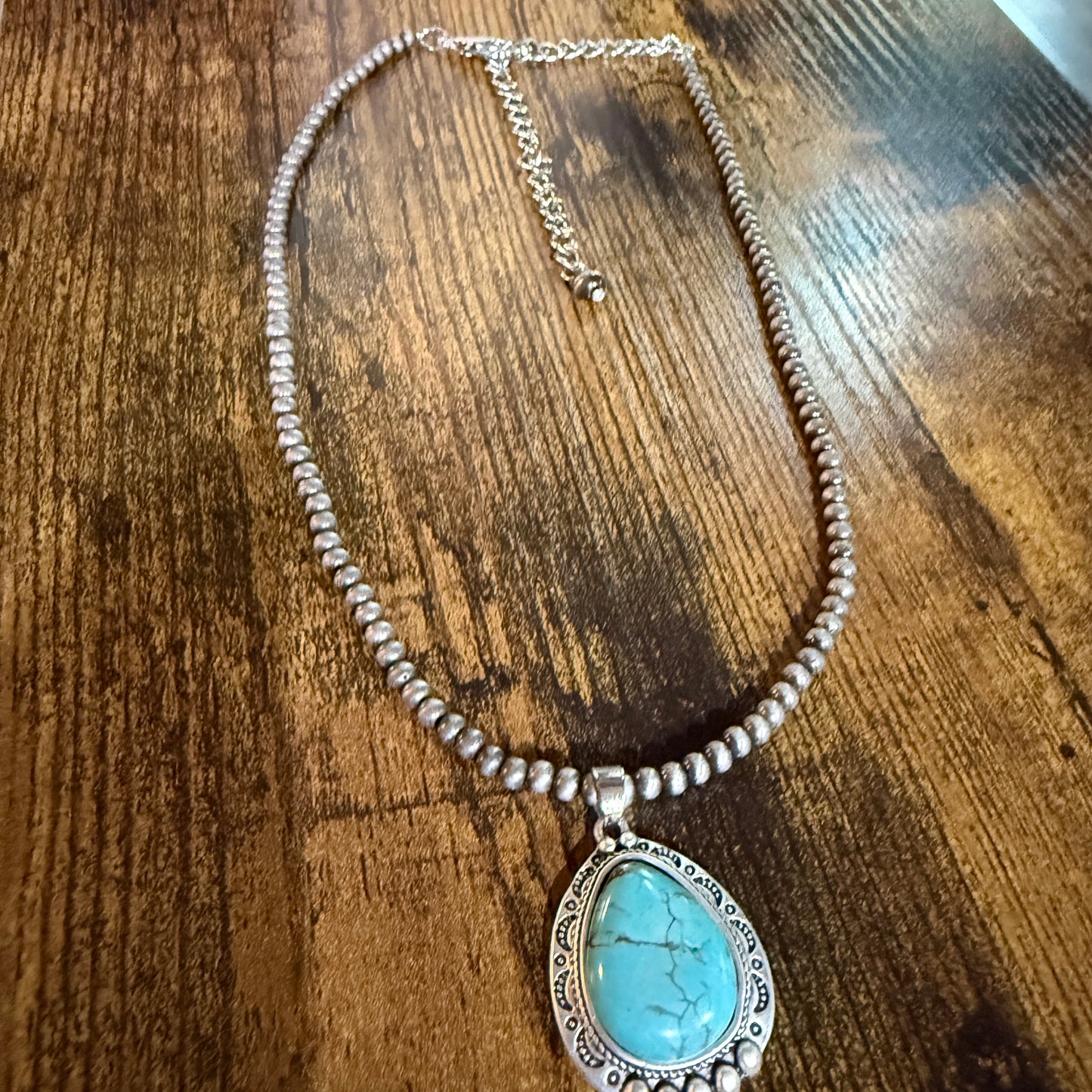 Navajo Style Turquoise Pendant Necklace 4mm Bead Silver Tone Chain