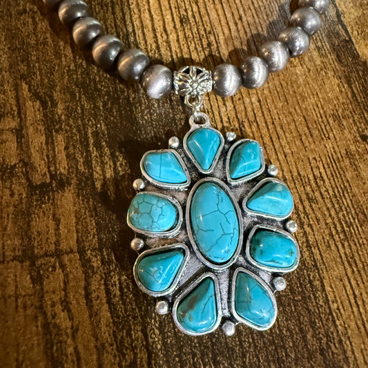 Handmade Navajo Style Turquoise Cluster Pendant 8mm Bead Necklace