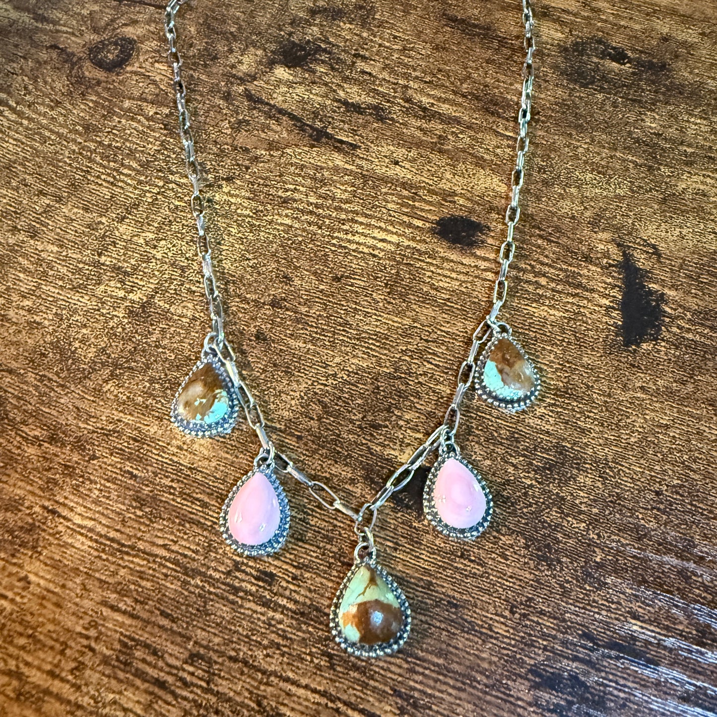 Southwestern No 8 Turquoise Gemstone Pink Conch Dahlia Lariat Necklace 20 Inch