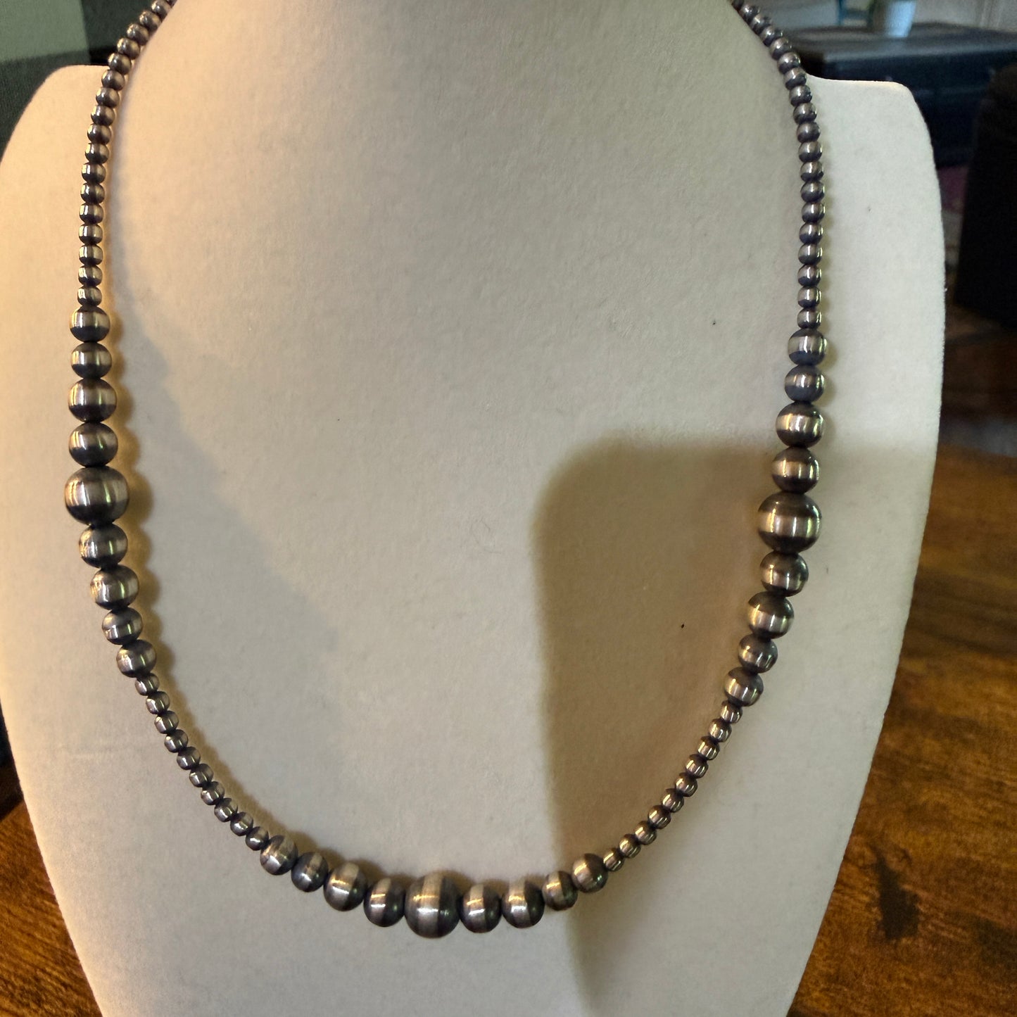 Handmade Navajo Style Graduated Pearl Necklace Sterling Silver 2mm to 6mm 16 Inch