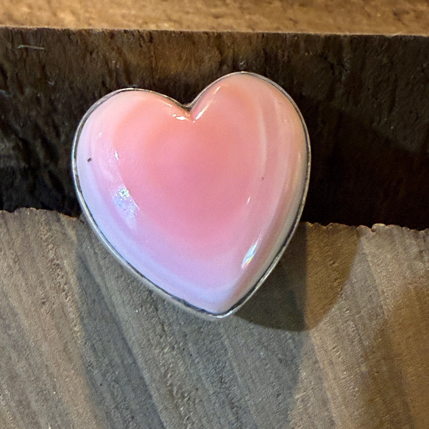 Signed Pat Spencer Pink Conch Gemstone Heart Adjustable Ring Sterling Silver