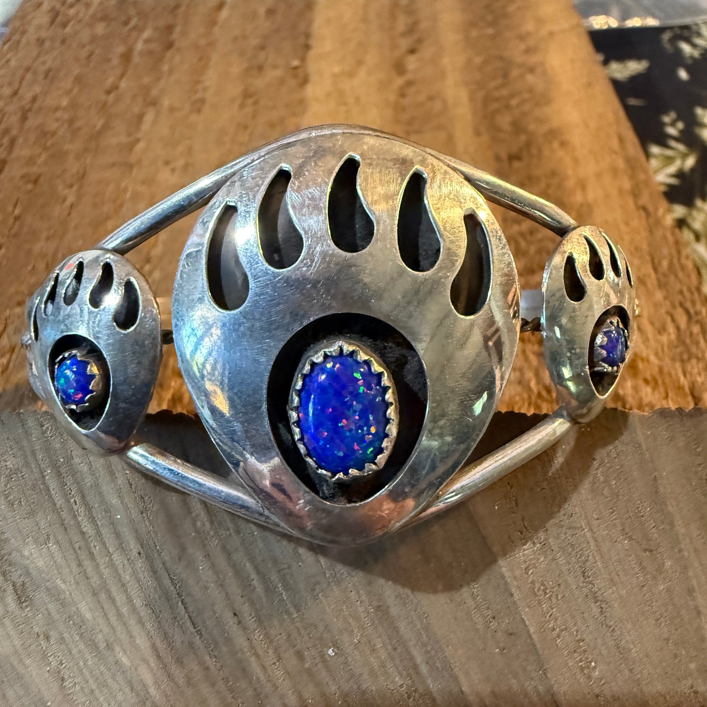 Navajo Style Bear Claw Wide Cuff Flexible Bangle Bracelet Sterling Silver