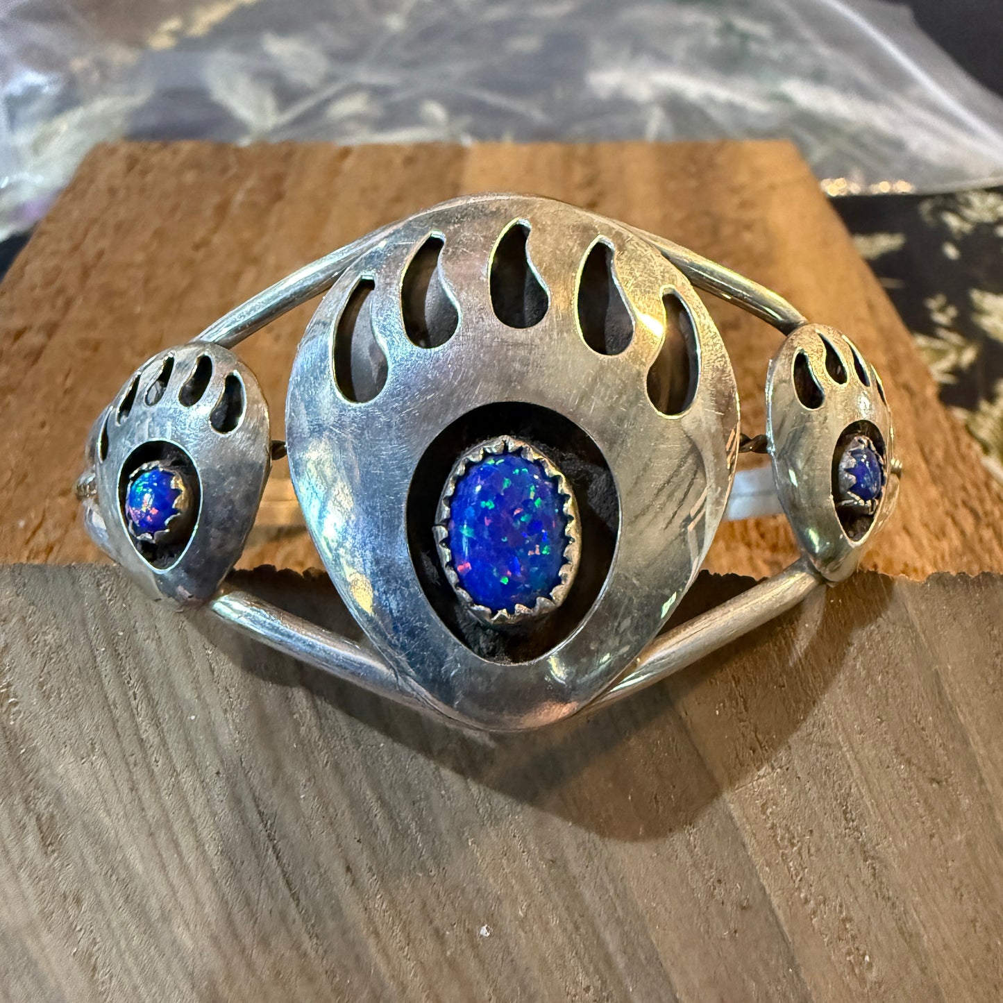 Navajo Style Bear Claw Wide Cuff Flexible Bangle Bracelet Sterling Silver