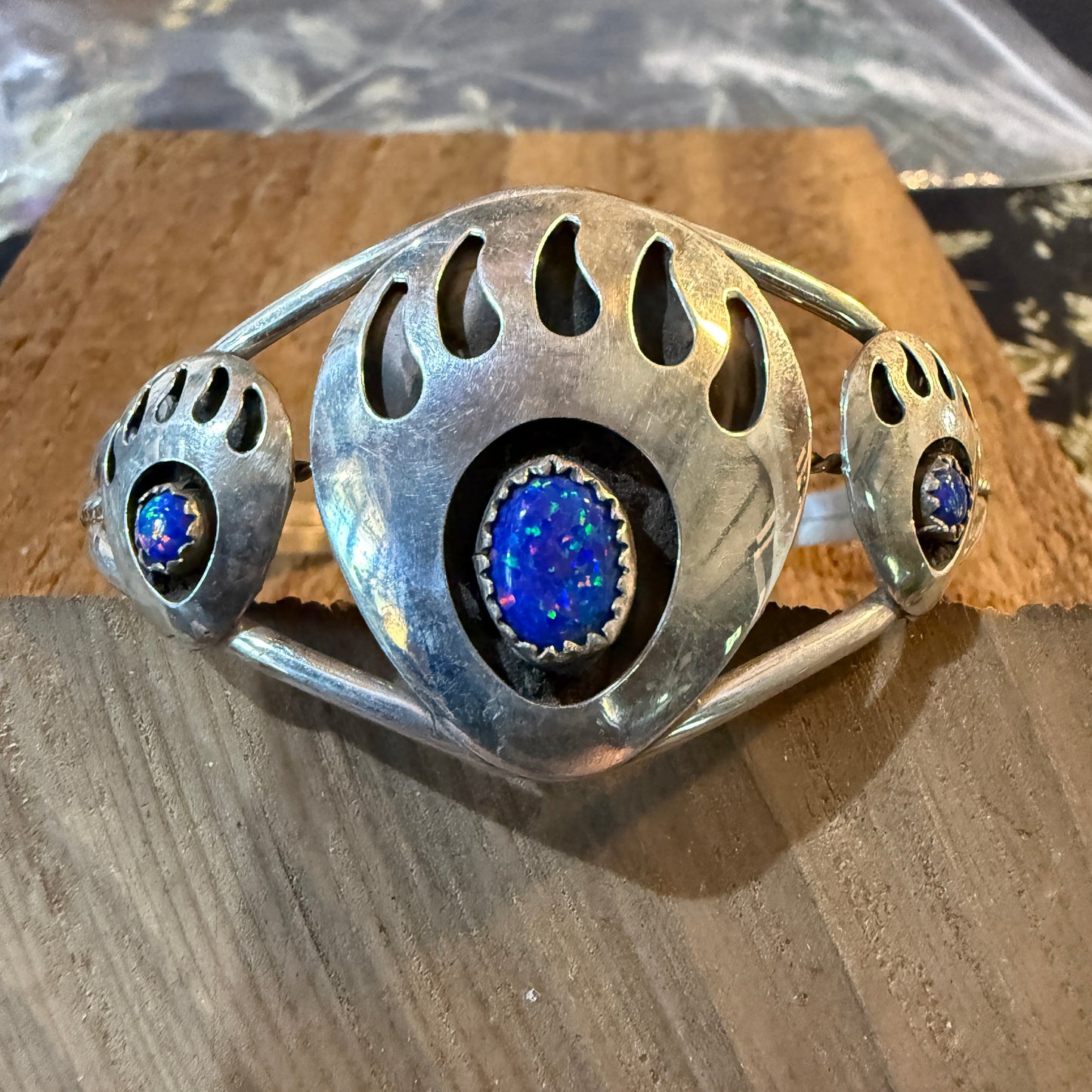 Navajo Style Bear Claw Wide Cuff Flexible Bangle Bracelet Sterling Silver