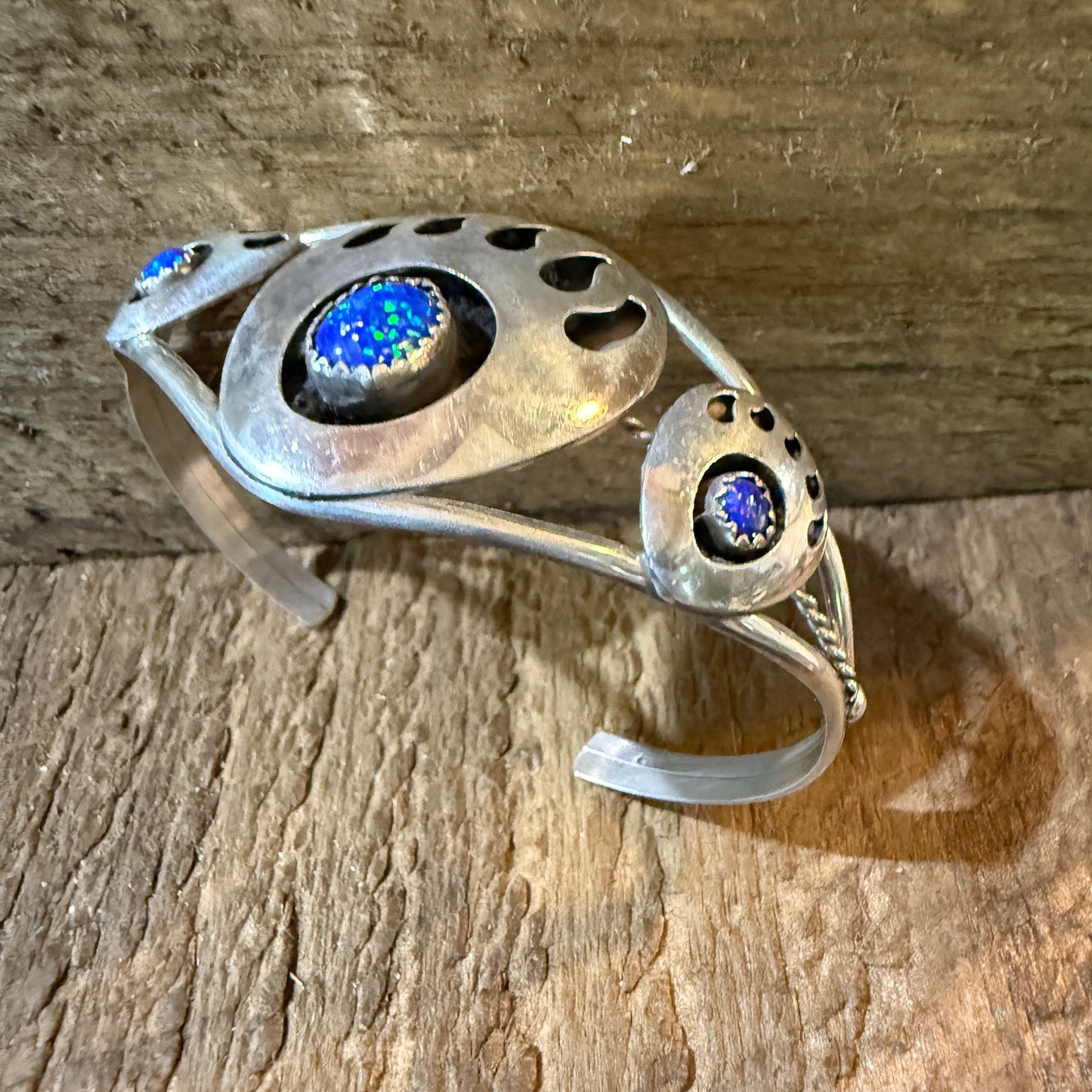 Navajo Style Bear Claw Wide Cuff Flexible Bangle Bracelet Sterling Silver