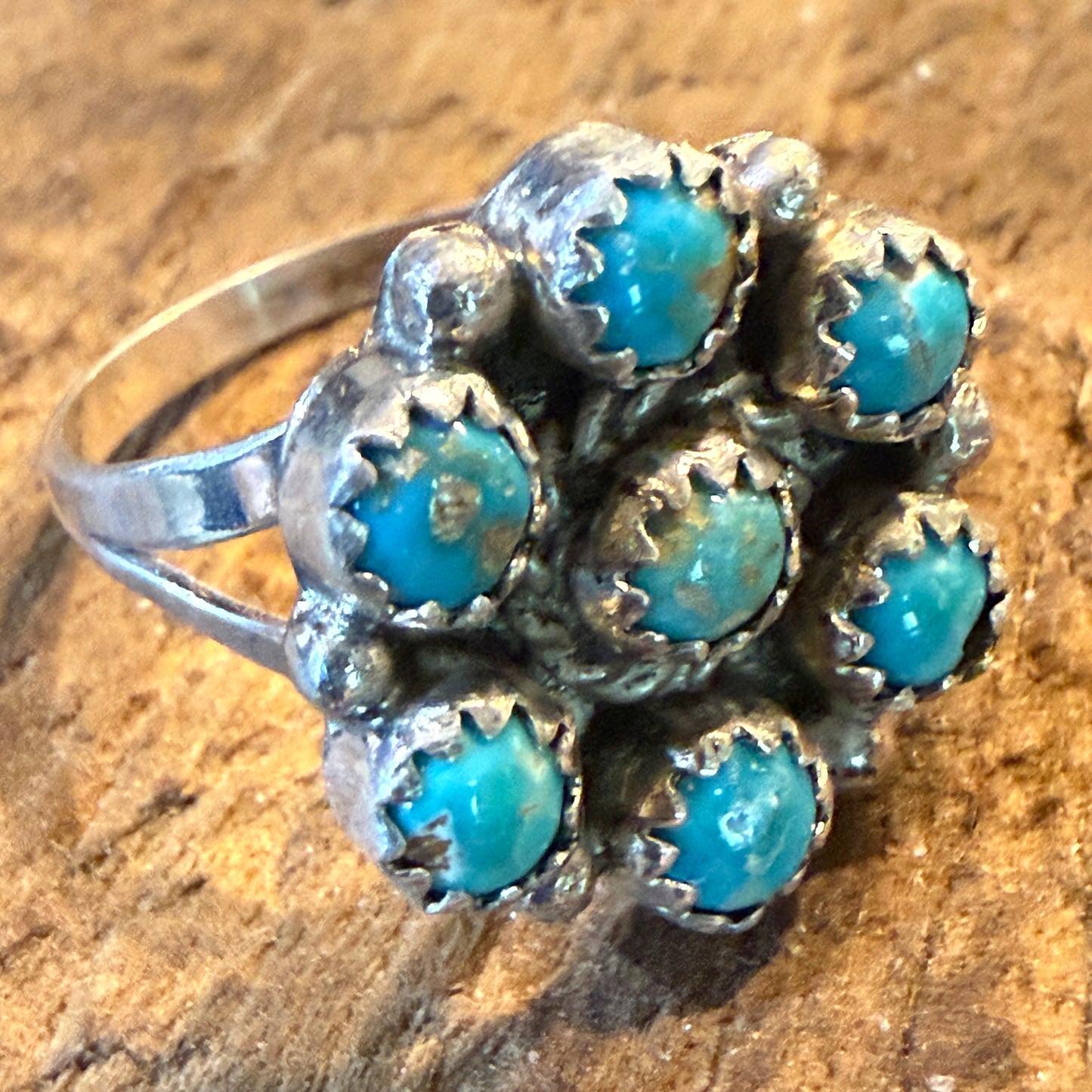 Kingman Turquoise Cluster Ring Sterling Silver Size 7 0.75 Inch Diameter