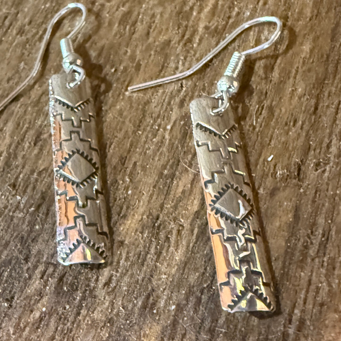 Navajo Handmade Florence Tahe Signed Sterling Silver Wire Earrings 1.75 Drop