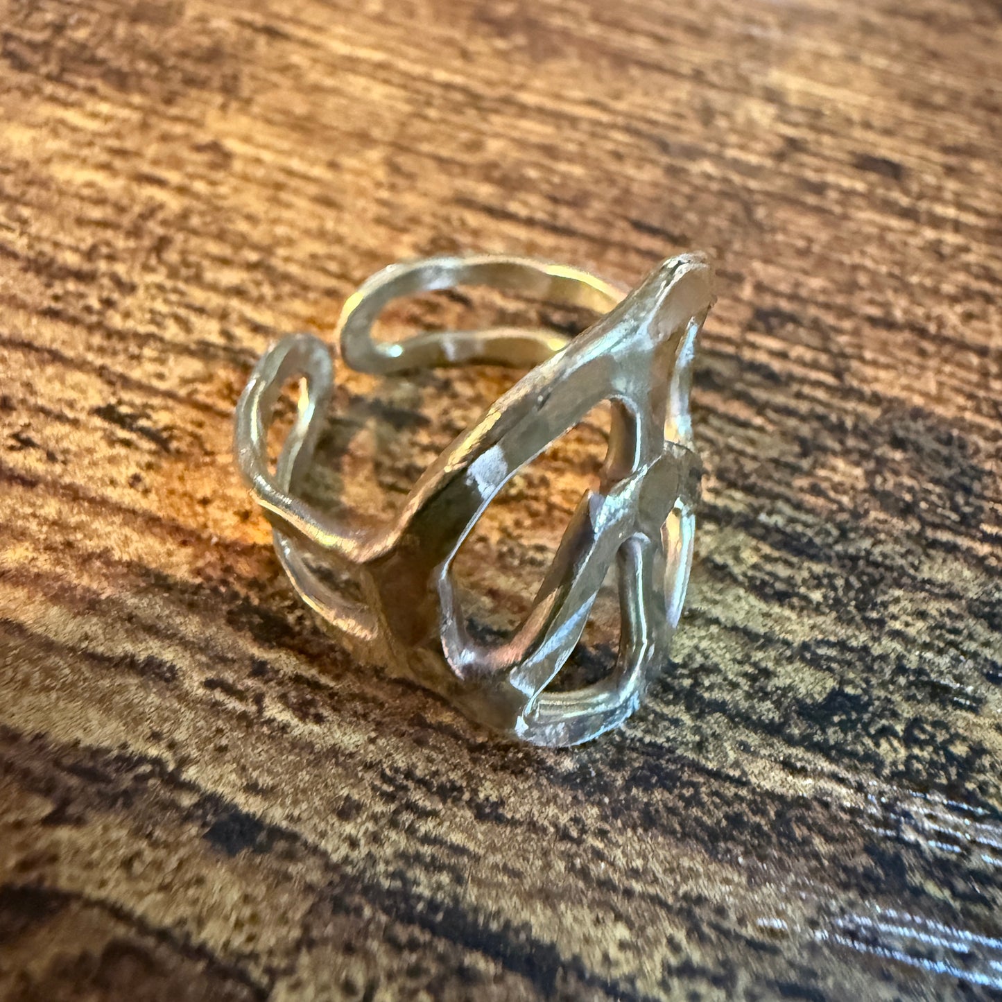 Gold Hammered Peace Sign Hippie Ring Boho Vintage Style Adjustable