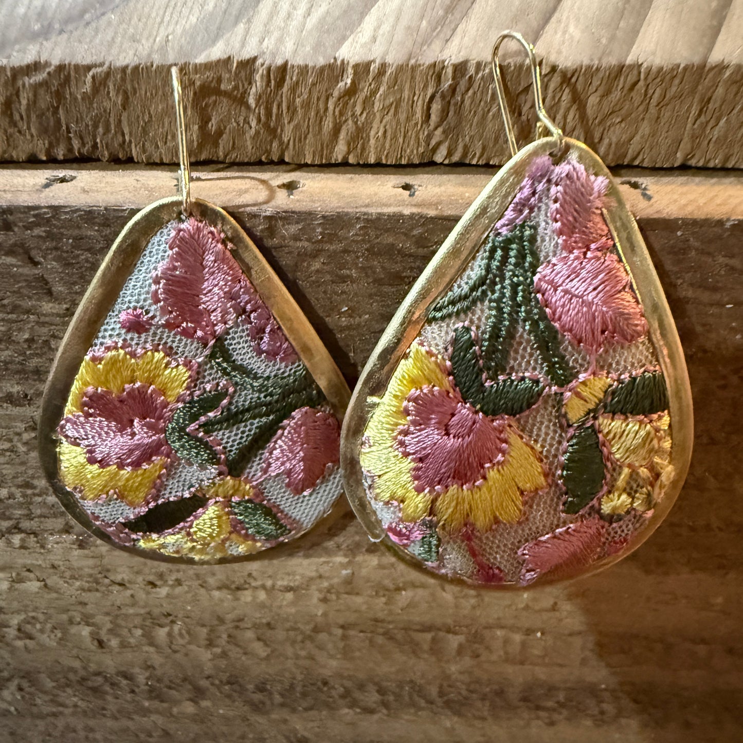 Pastel Embroidered Floral Drop Earrings Gold Tone Teardrop