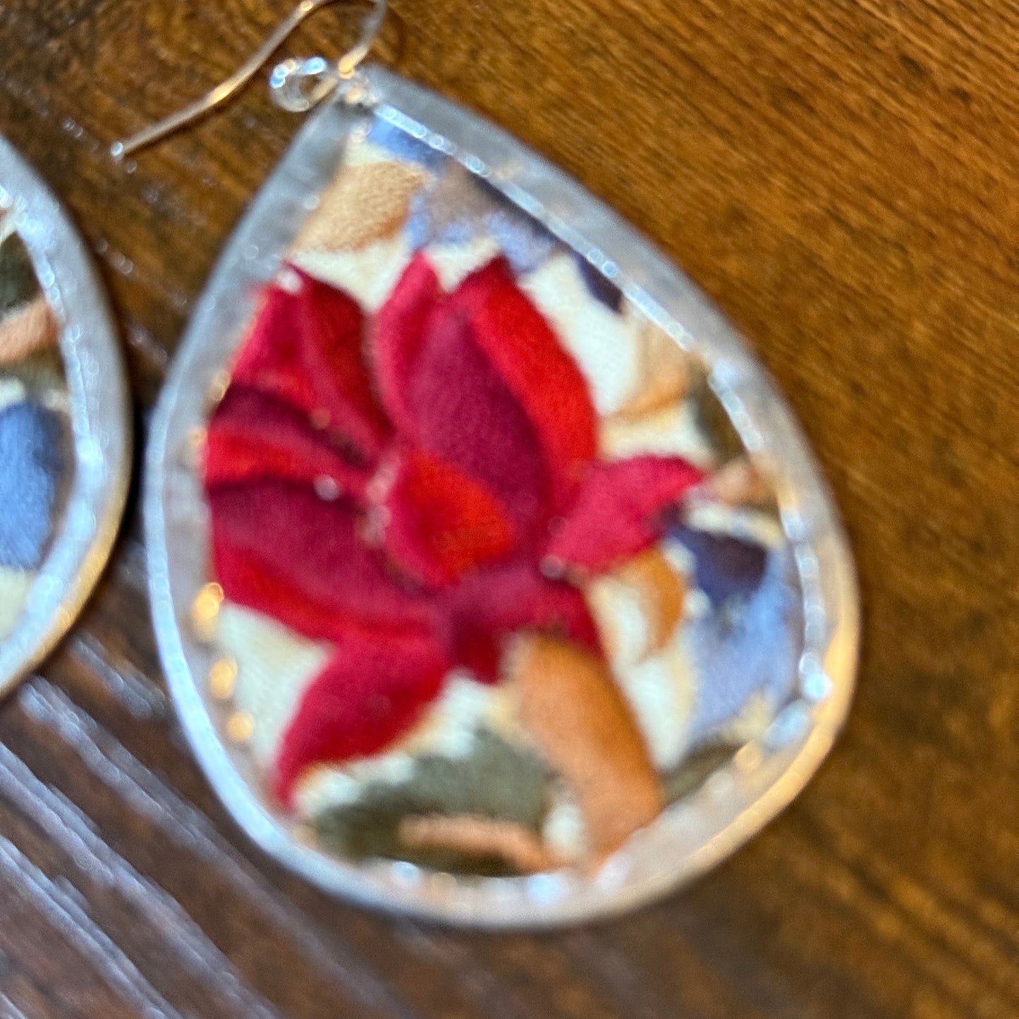 Luxurious Red Flower Embroidered Teardrop Silver Tone Wire Earring