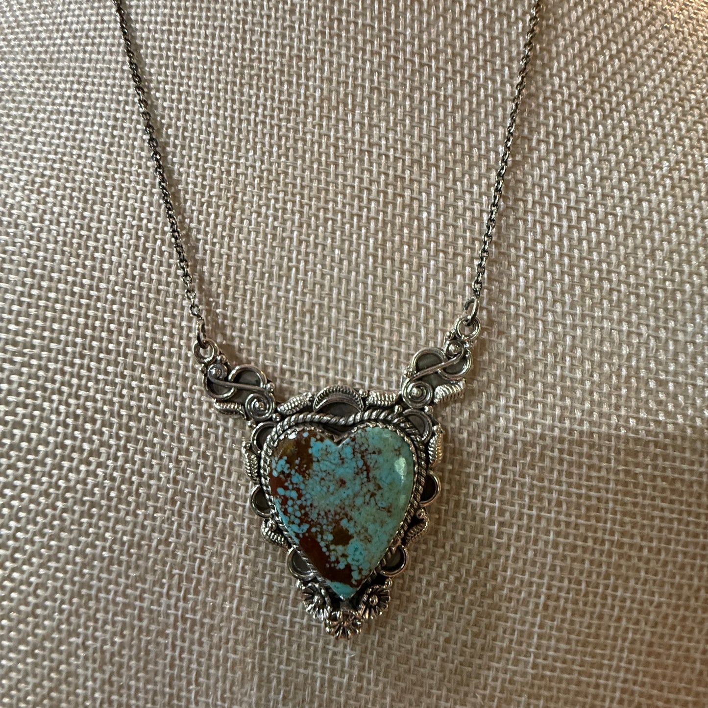 Native Inspired Number Eight Turquoise Gemstone Necklace Sterling Silver 18 Inch