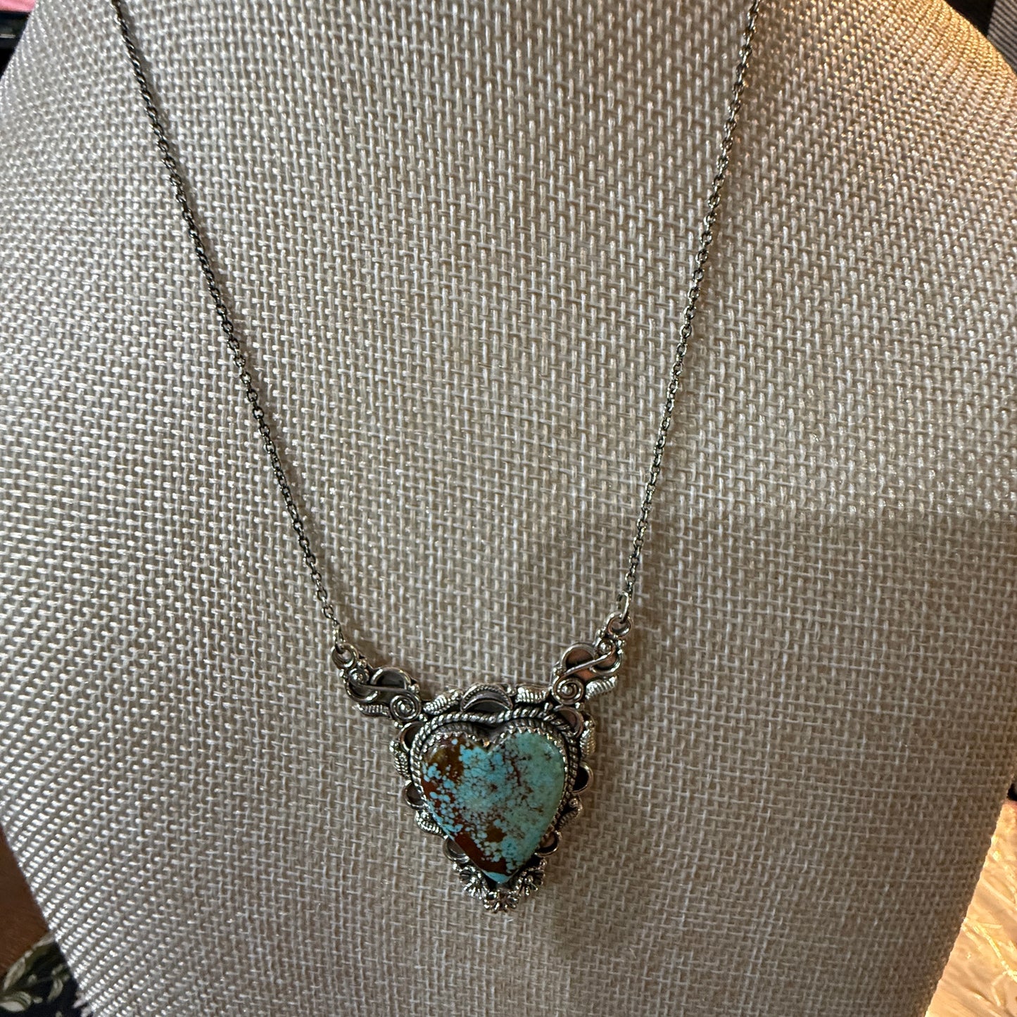 Native Inspired Number Eight Turquoise Gemstone Necklace Sterling Silver 18 Inch