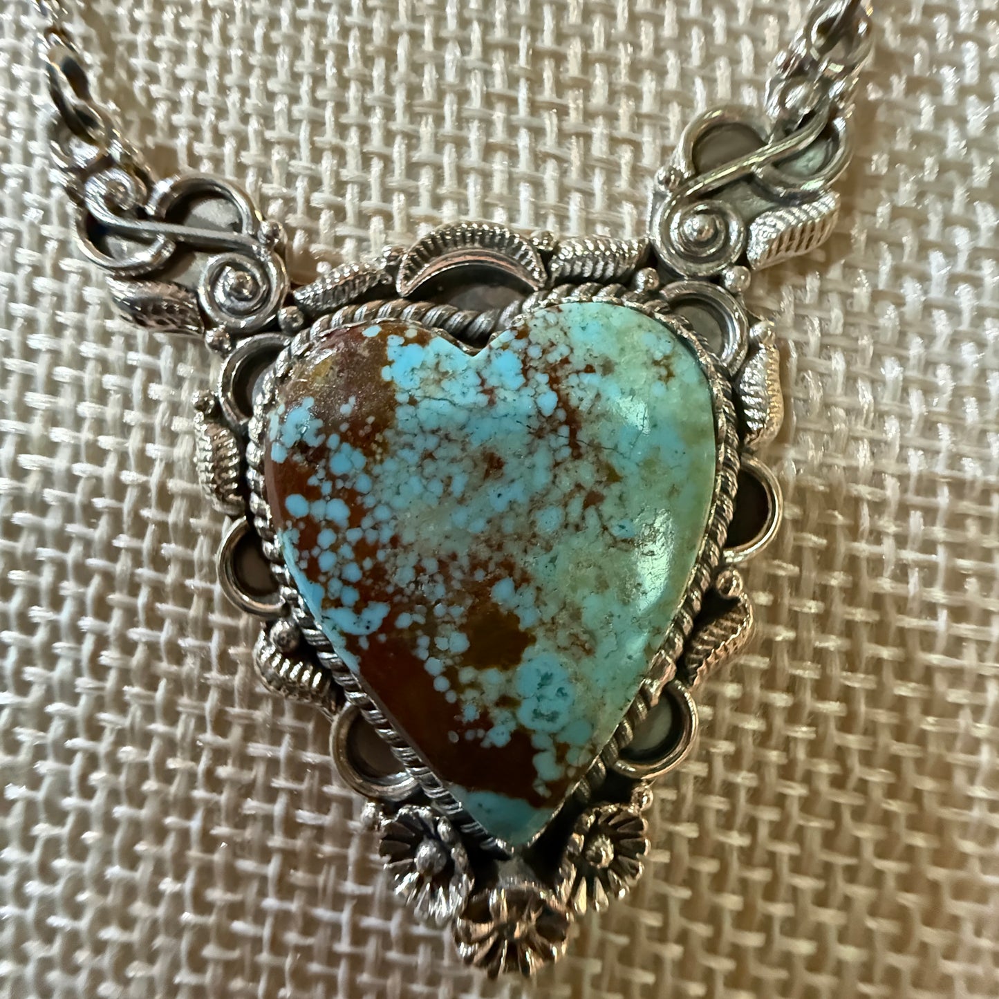 Native Inspired Number Eight Turquoise Gemstone Necklace Sterling Silver 18 Inch