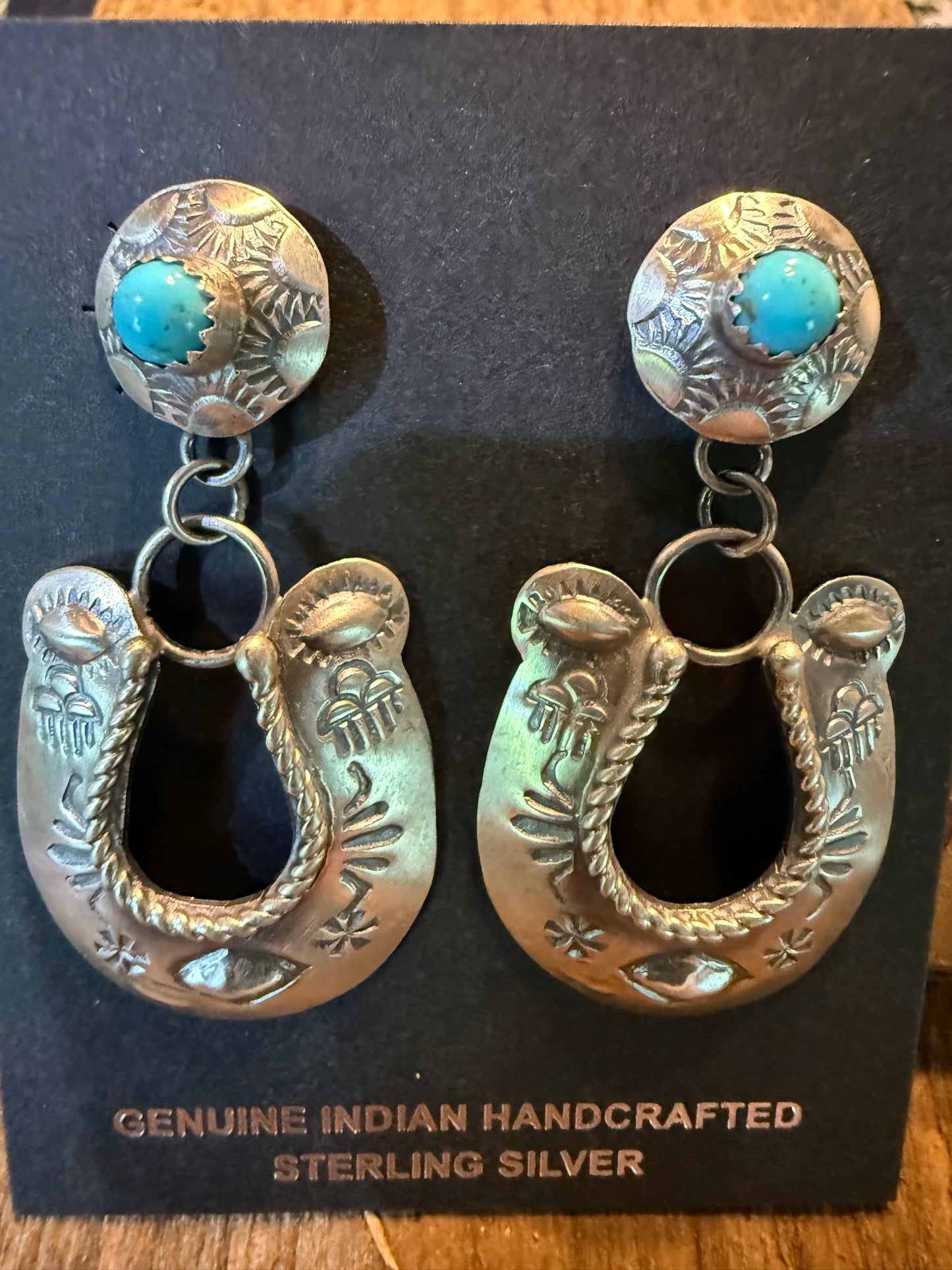 Native Handmade Gabriela Yazzie Turquoise Kingman Horseshoe Drop Earring Silver