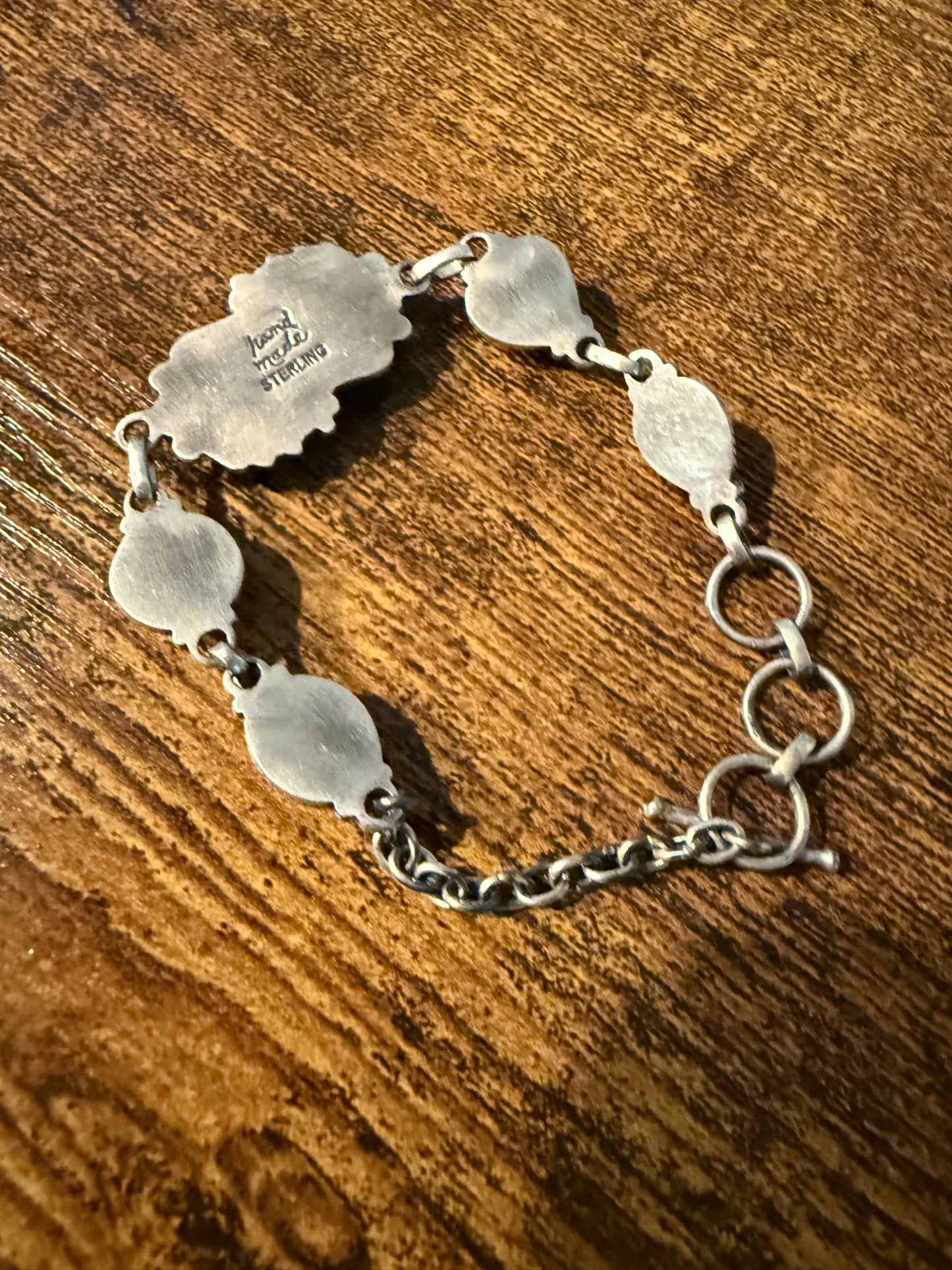 Antique Style Pink Conch Bracelet 8 Inches Oxidized Sterling Silver Adjustable
