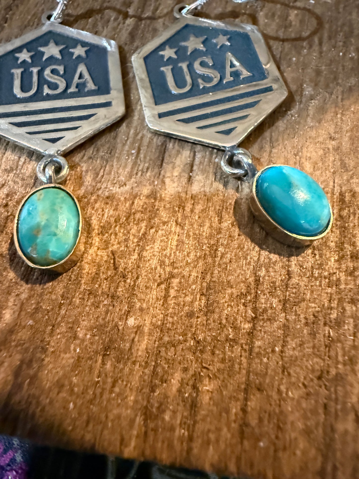 USA America Patriots Kingman Turquoise Sterling Silver Wire Drop Earrings 2 Inch