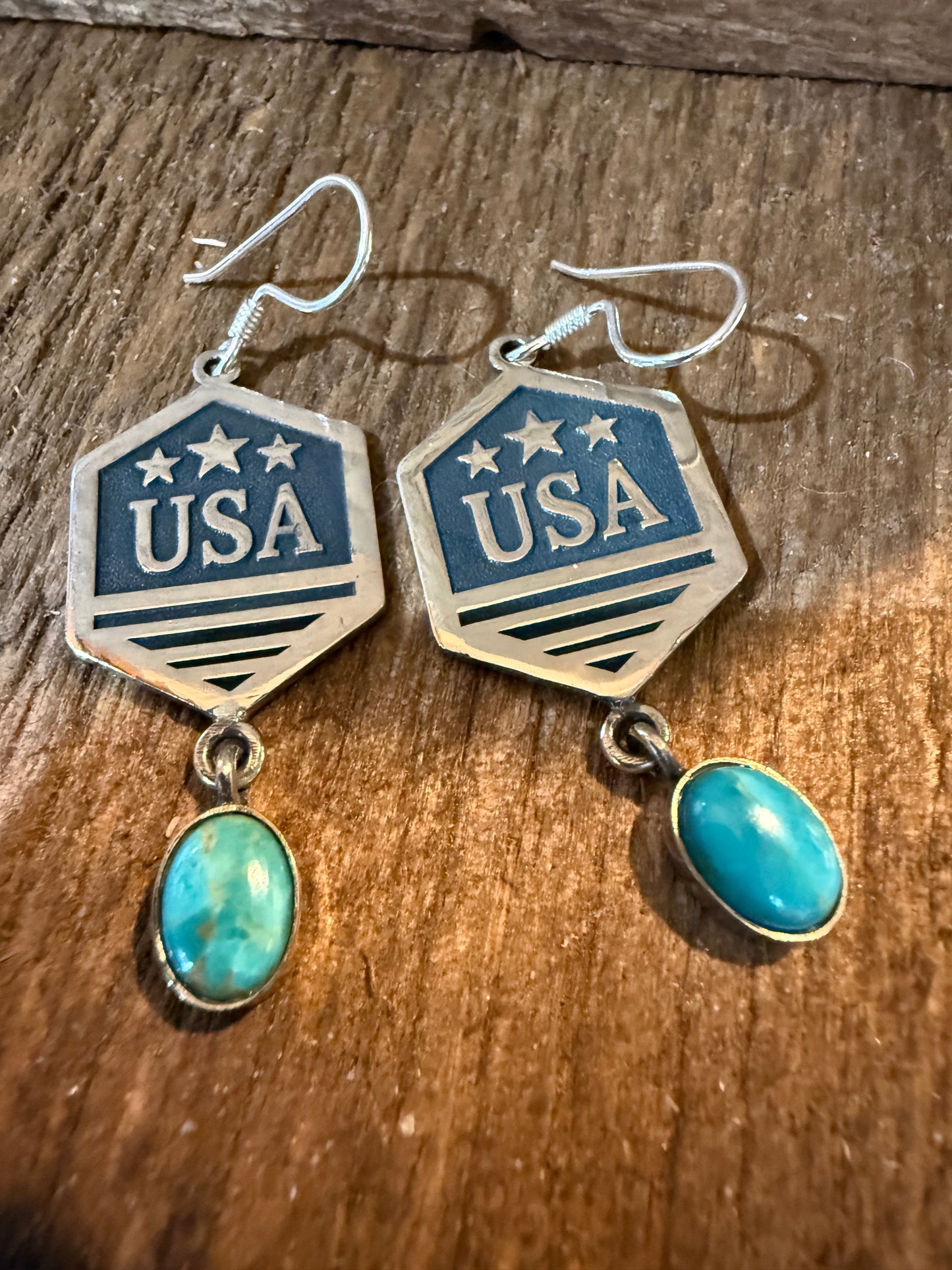 USA America Patriots Kingman Turquoise Sterling Silver Wire Drop Earrings 2 Inch