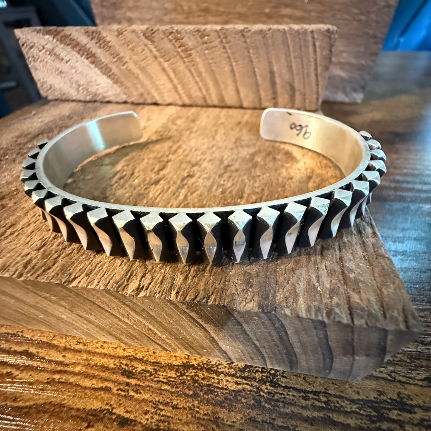 Native Handmade L. Tahe Thick Sterling Silver Cuff Bangle Size Large Wild West Boho