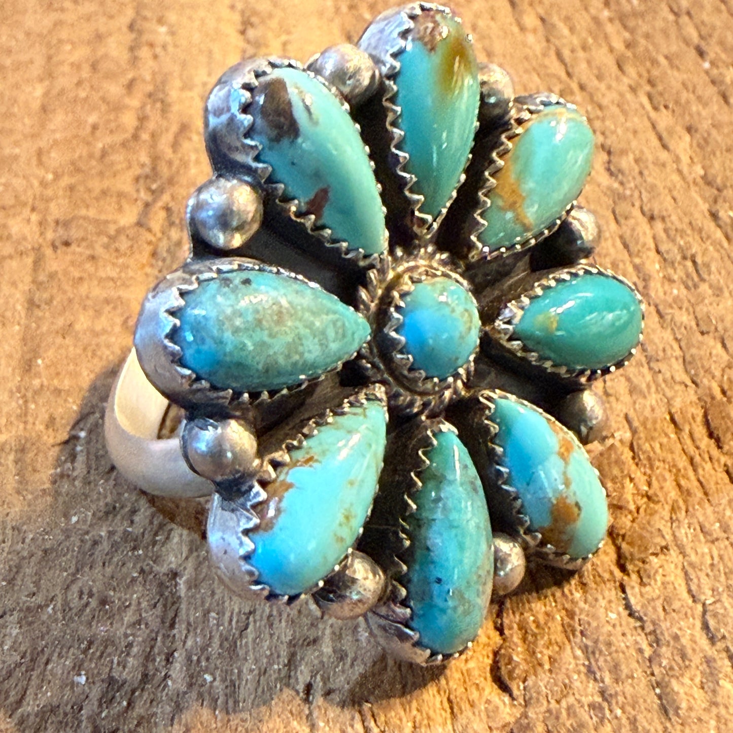 T. Smith Native Signed Mohave Turquoise Cluster Ring, Adjustable, 1.5 Inch Diameter Wild West Boho