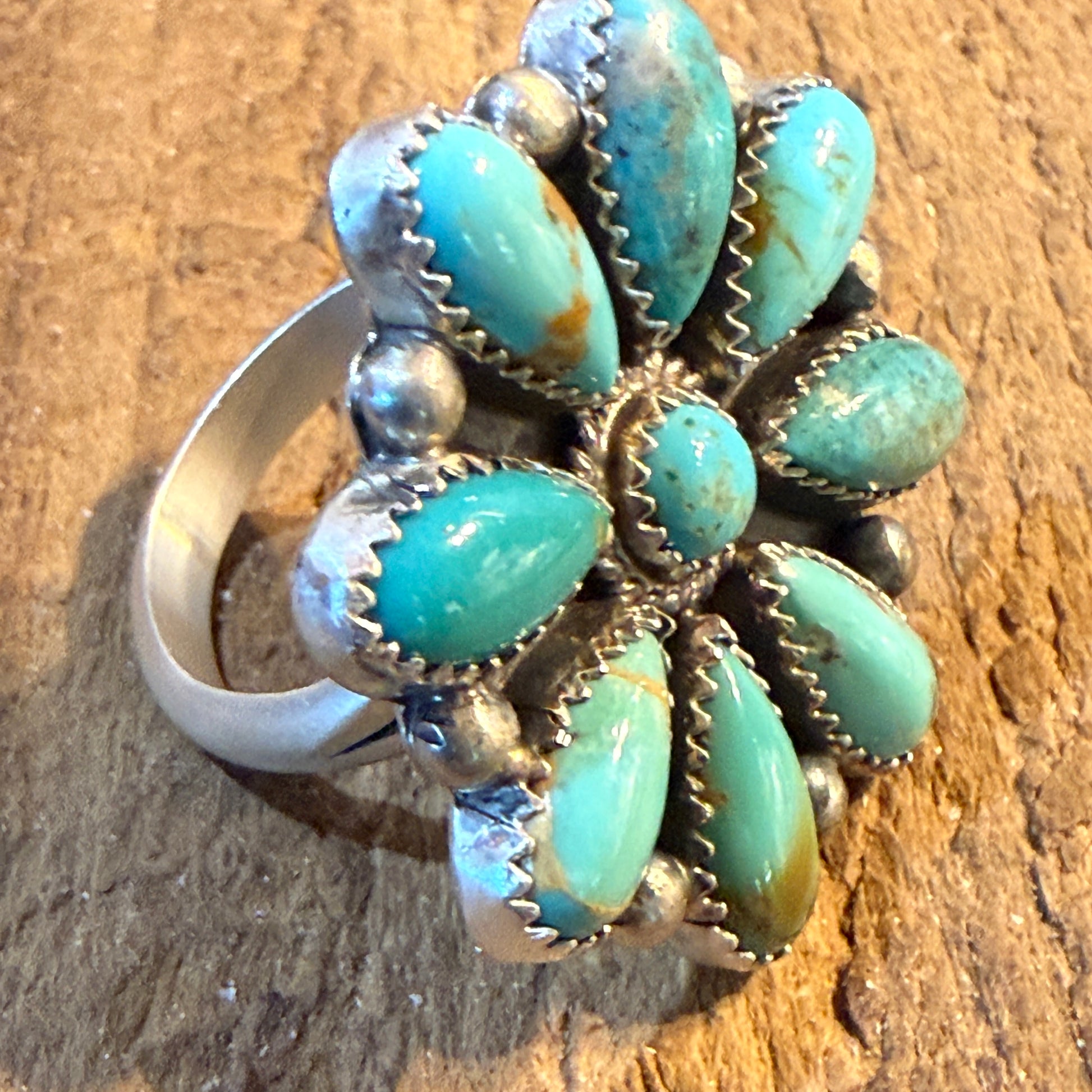T. Smith Native Signed Mohave Turquoise Cluster Ring, Adjustable, 1.5 Inch Diameter Wild West Boho