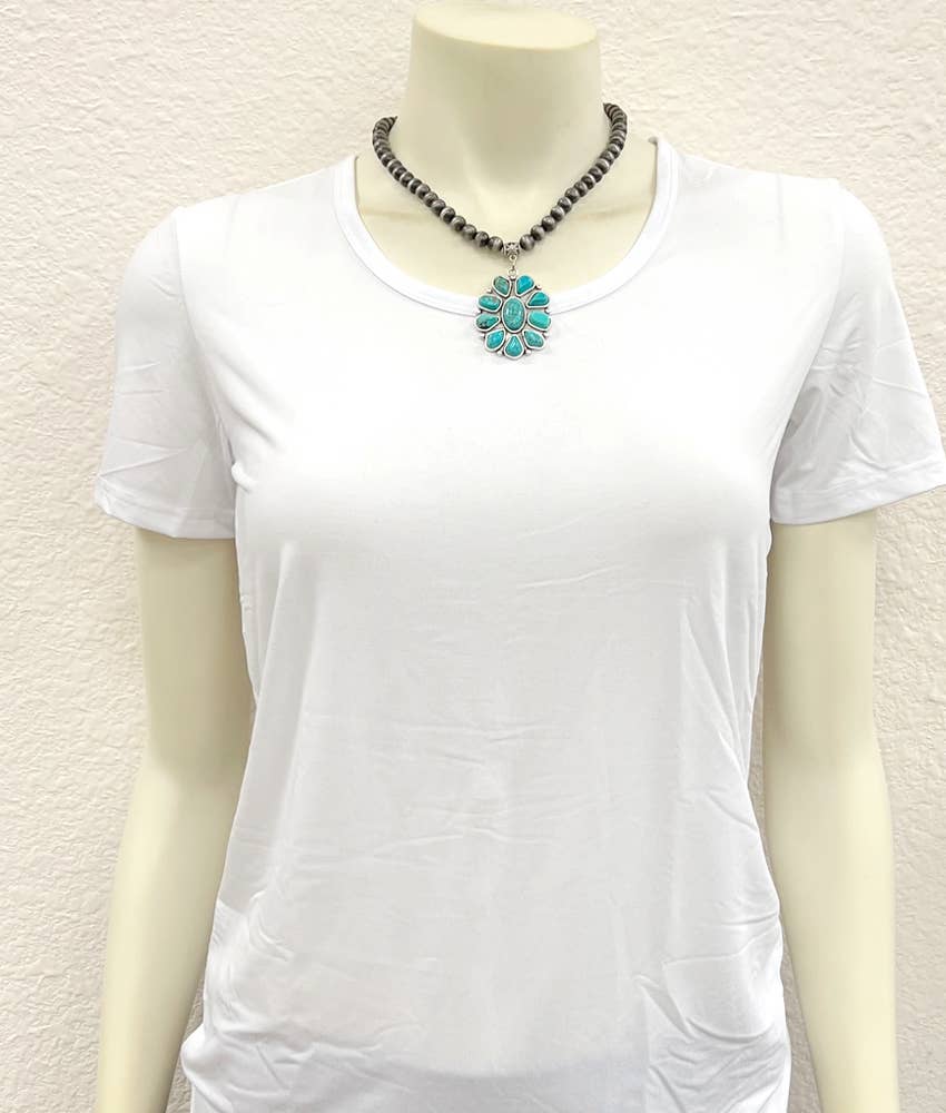 Handmade Navajo Style Turquoise Cluster Pendant 8mm Bead Necklace
