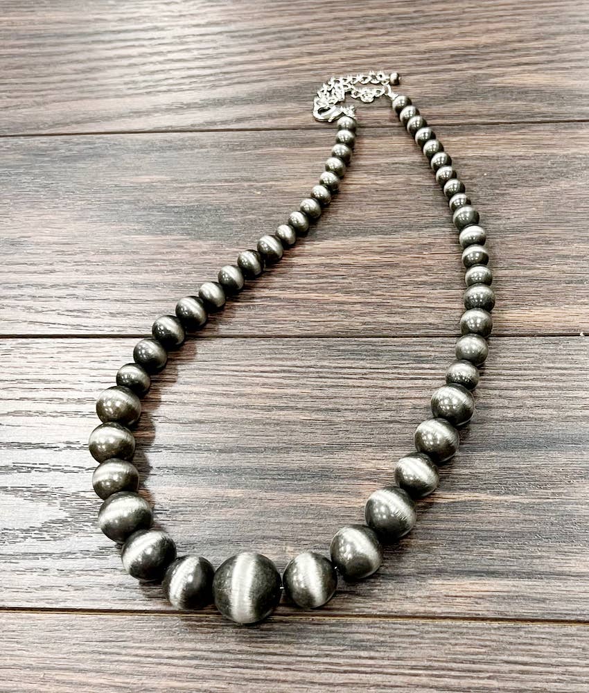 Very Big Graduated Navajo Bead Necklace 24 To 29 Inches
