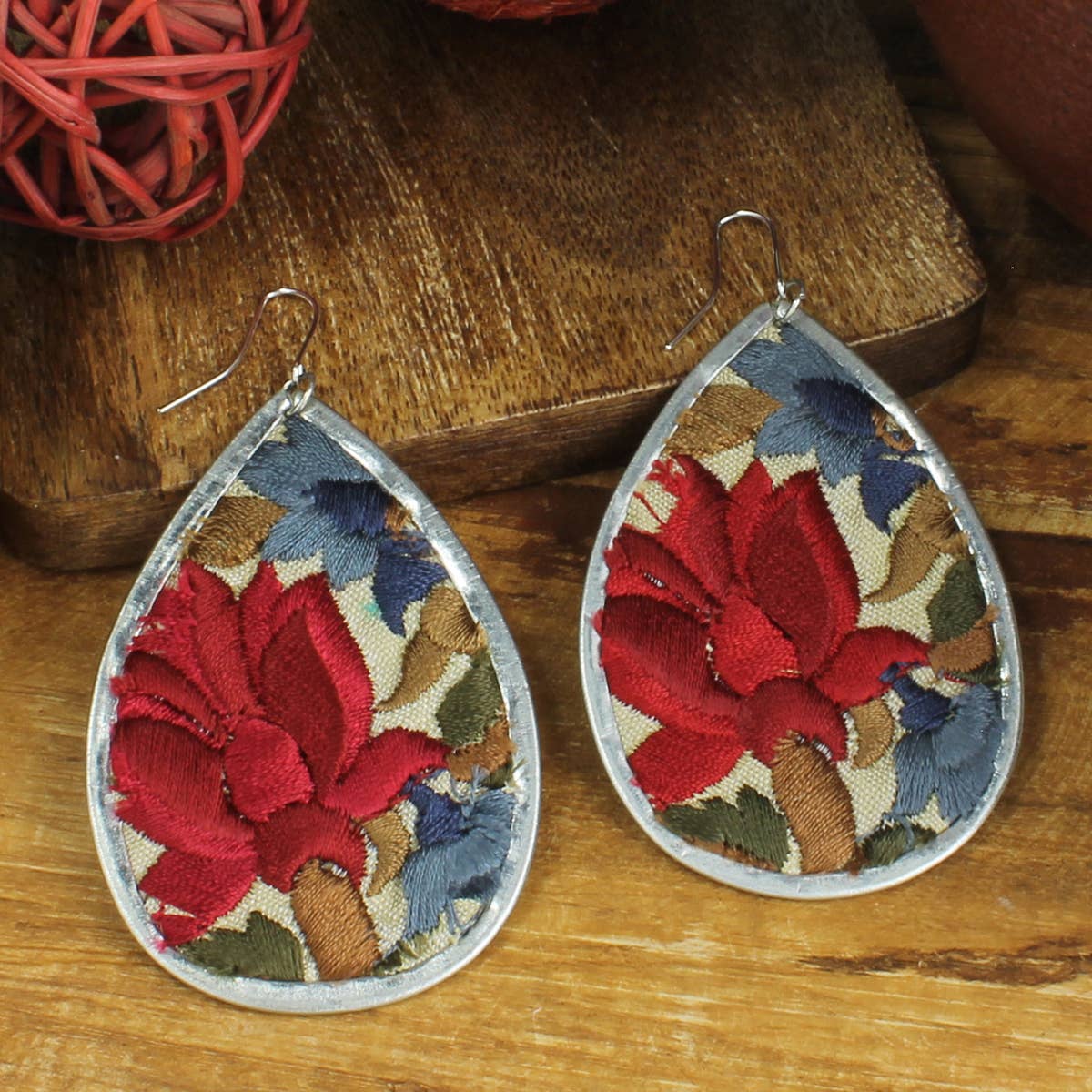 Luxurious Red Flower Embroidered Teardrop Silver Tone Wire Earring