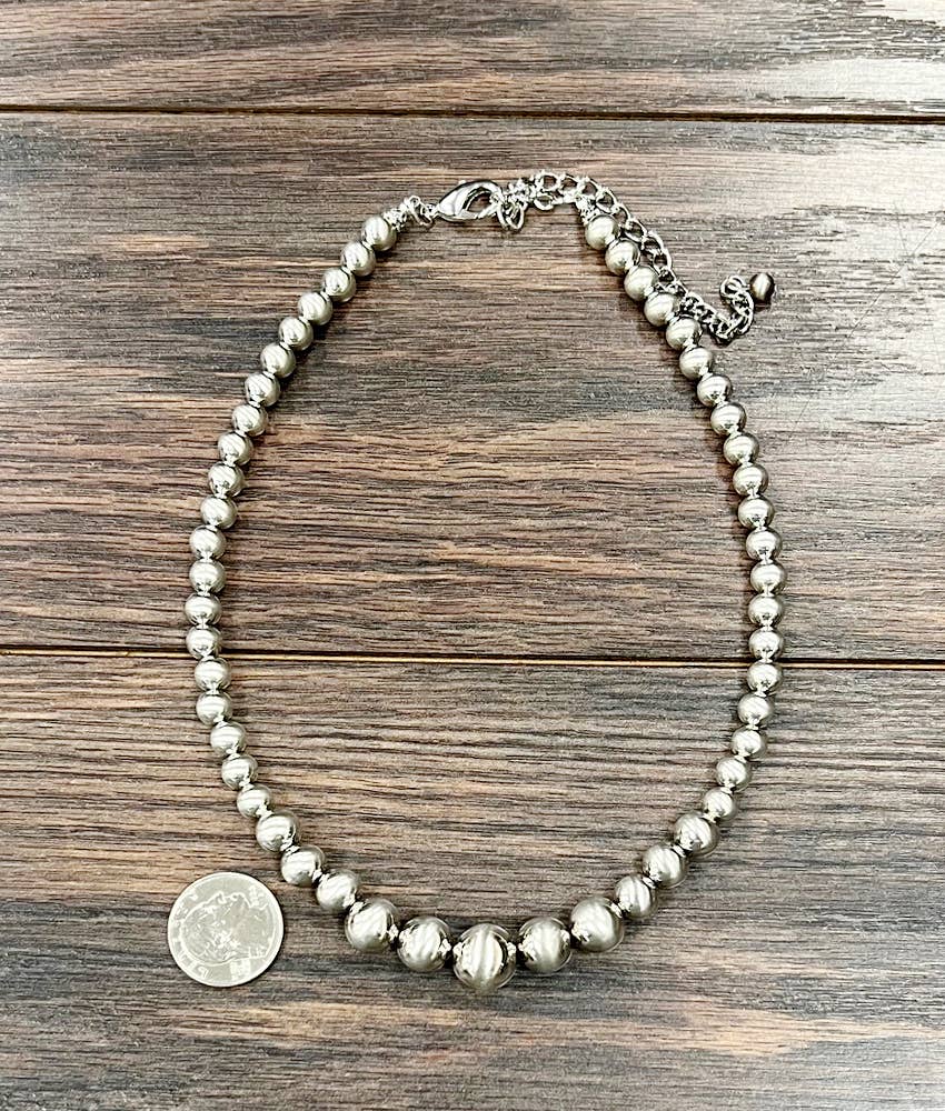Handmade Faux Graduated Silver Navajo Bead Necklace Graduated 16 To 21 Inch