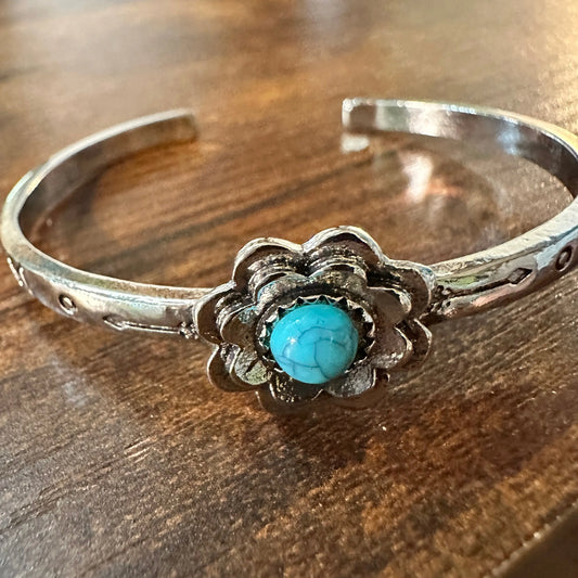 Handcrafted Native American Bracelet, Boho Lace Silver Turquoise Stone Bracelet, Gift BoxHandcrafted Native American Bracelet, Boho Lace Silver Turquoise Stone Bracelet, Gift Box - Premium boho bracelet from Silver Elegant - Just $18! Shop now at Silver Elegant